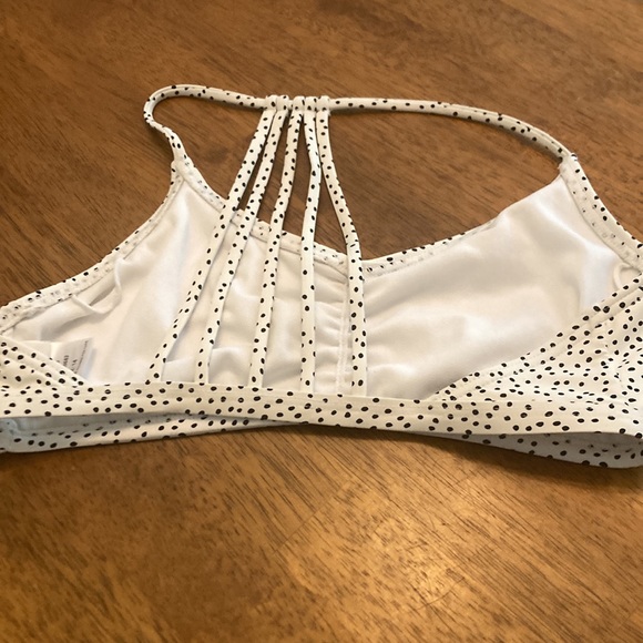 Adorable Full Tilt Swim Top - Picture 2 of 3